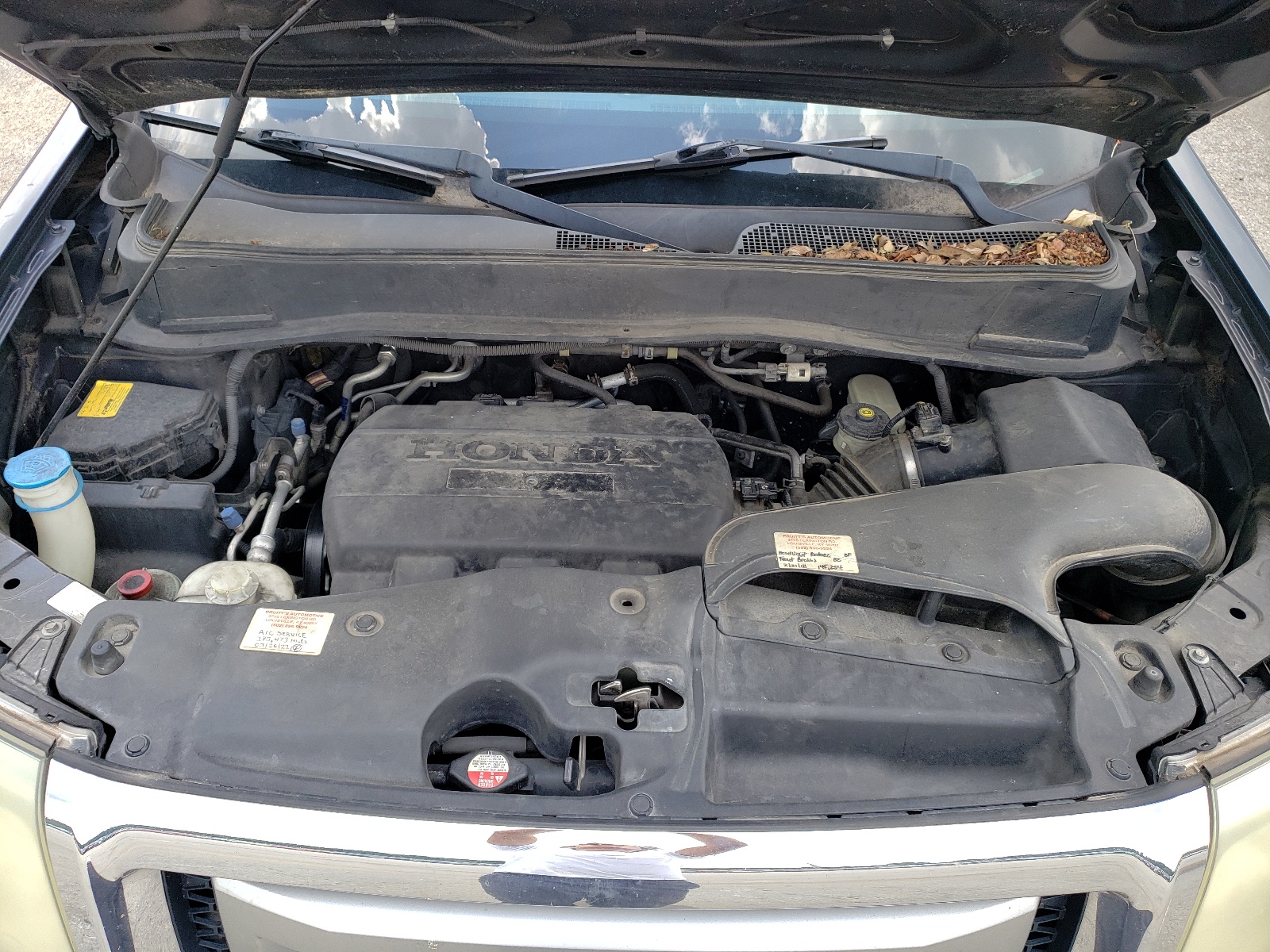 5FNYF4H83AB036349 2010 Honda Pilot Touring