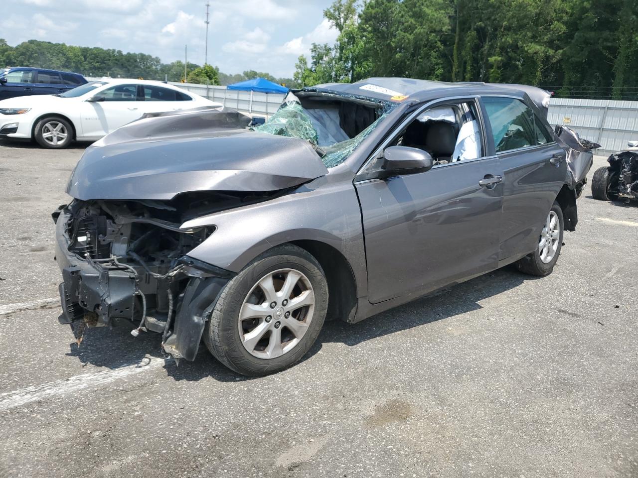 4T4BF1FK4FR454468 2015 TOYOTA CAMRY - Image 1