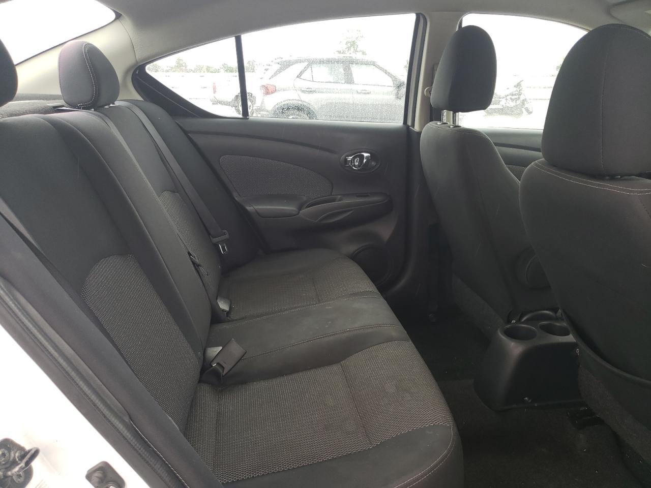 2014 Nissan Versa - Image 11