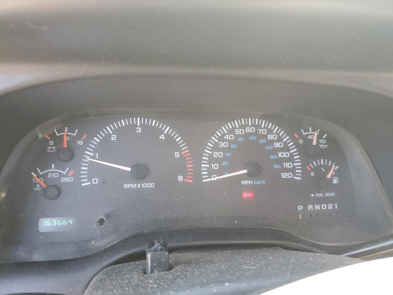 2000 Dodge Ram 1500 VIN: 3B7HC13Z9YG151629 Lot: 61378664