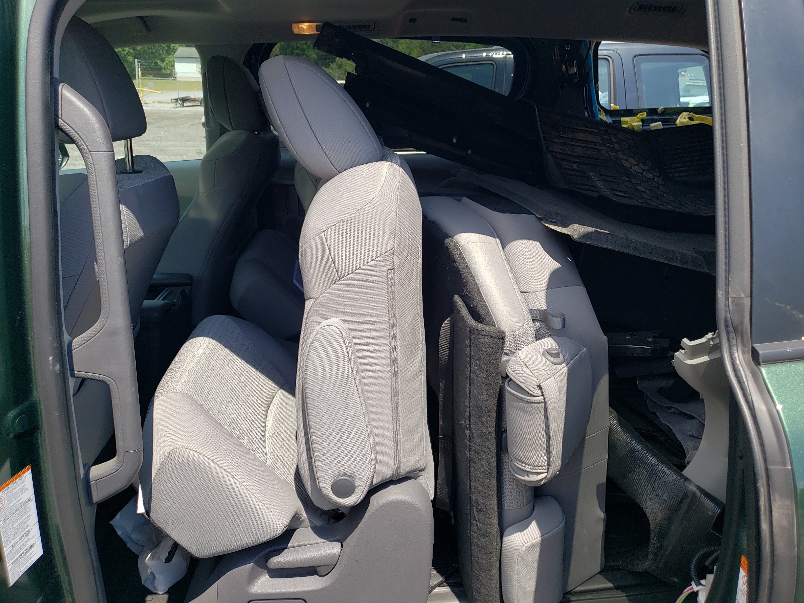 5TDBSKFC9MS035266 2021 Toyota Sienna Le