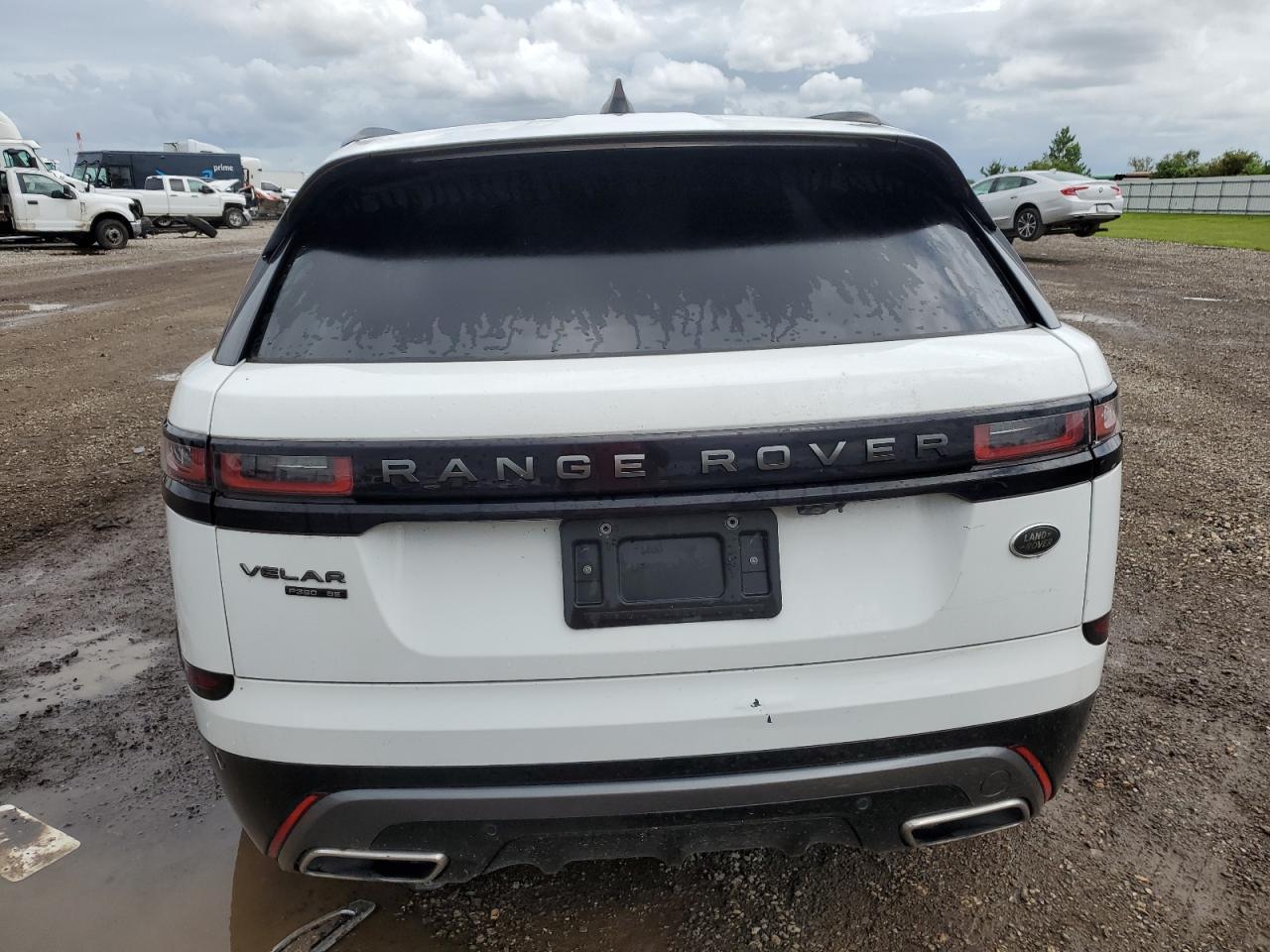 2018 Land Rover Range Rover Velar R-Dynamic Se VIN: SALYL2RVXJA747131 Lot: 64388974