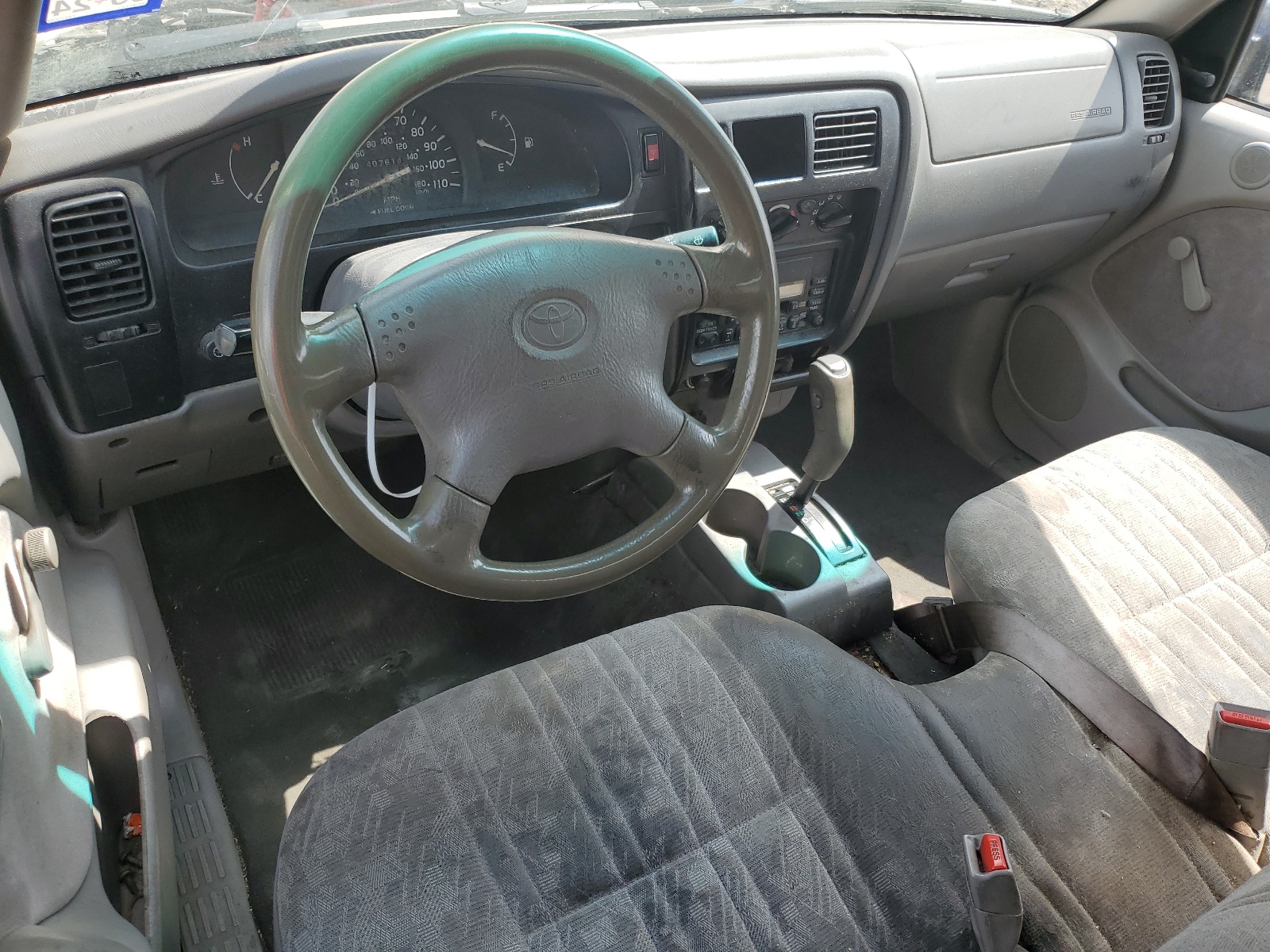 5TENL42NX1Z873088 2001 Toyota Tacoma