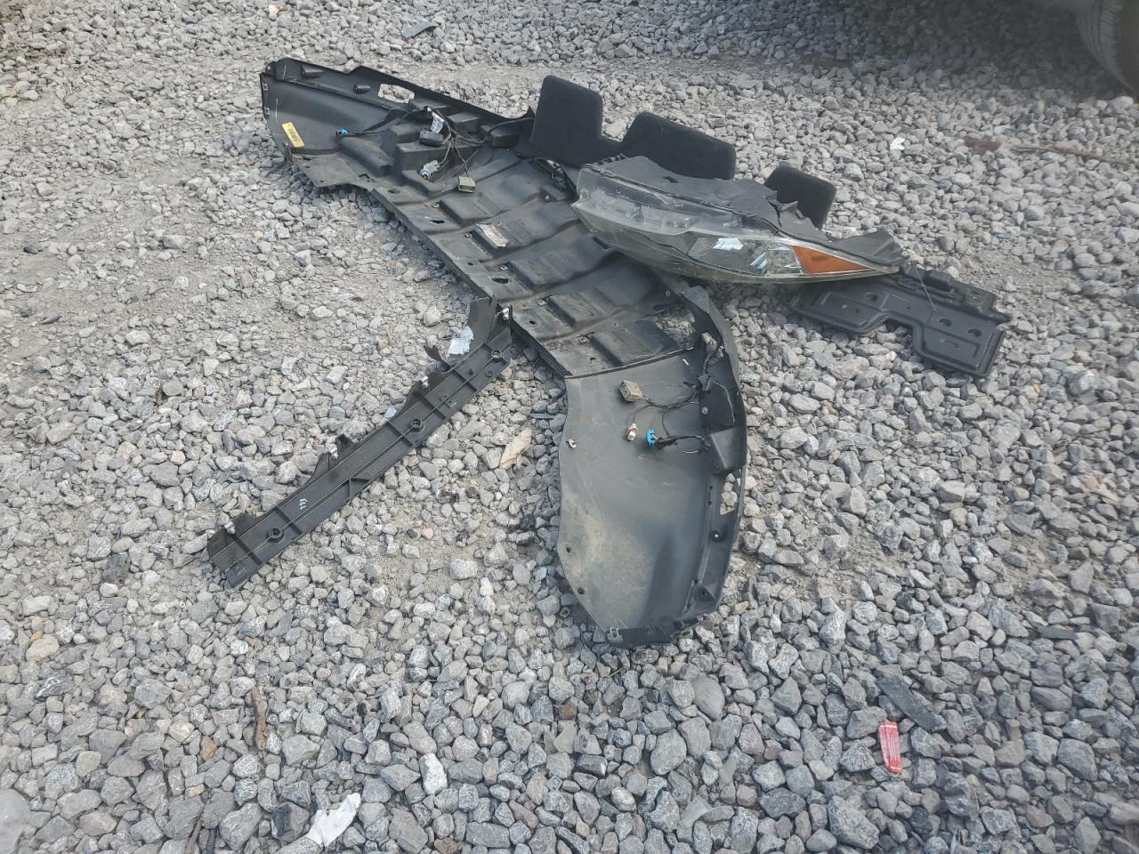 2015 Ford Escape Se VIN: 1FMCU0GX9FUA21902 Lot: 64034314