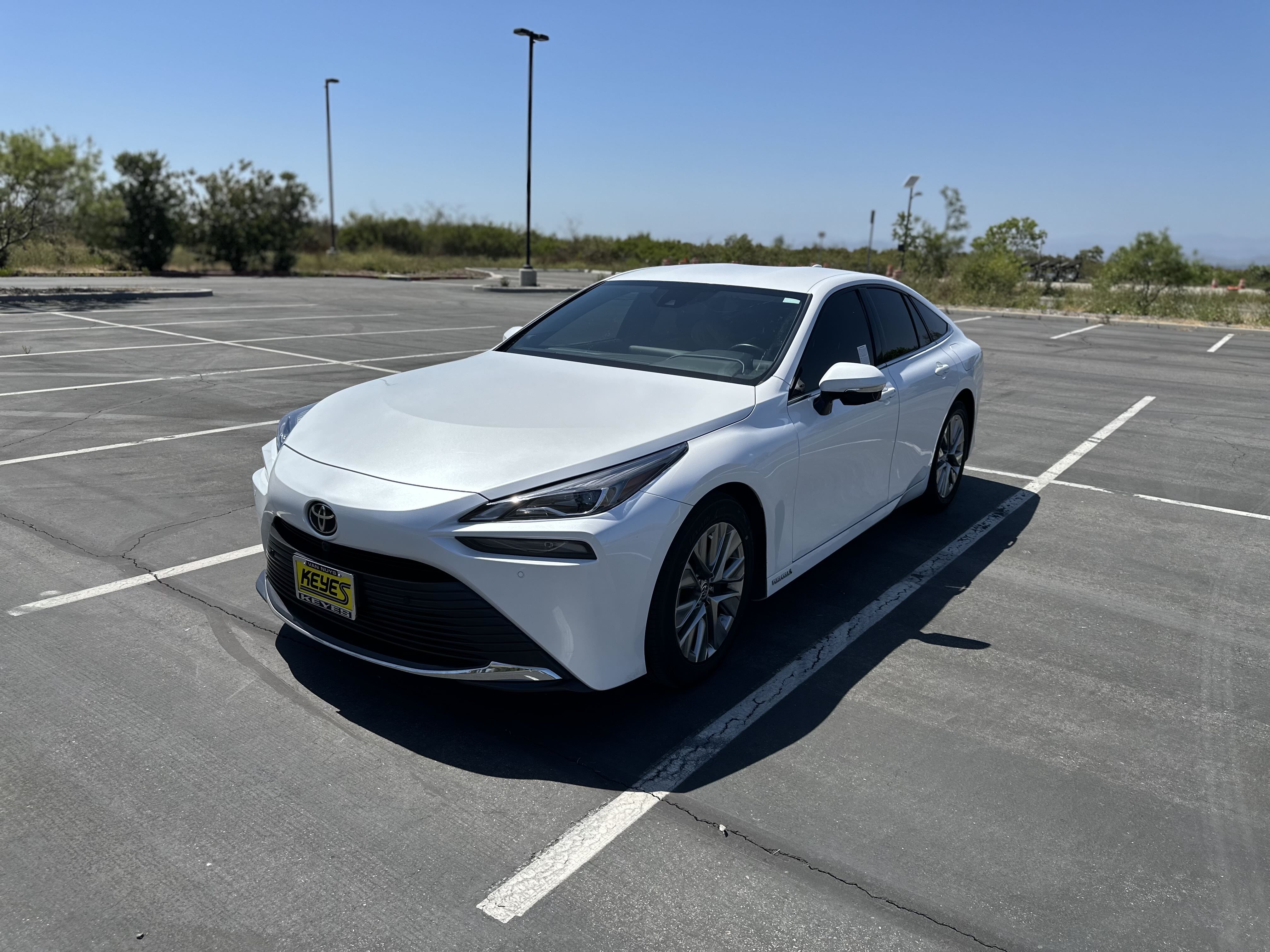 2023 Toyota Mirai Xle vin: JTDAAAAA3PA009536