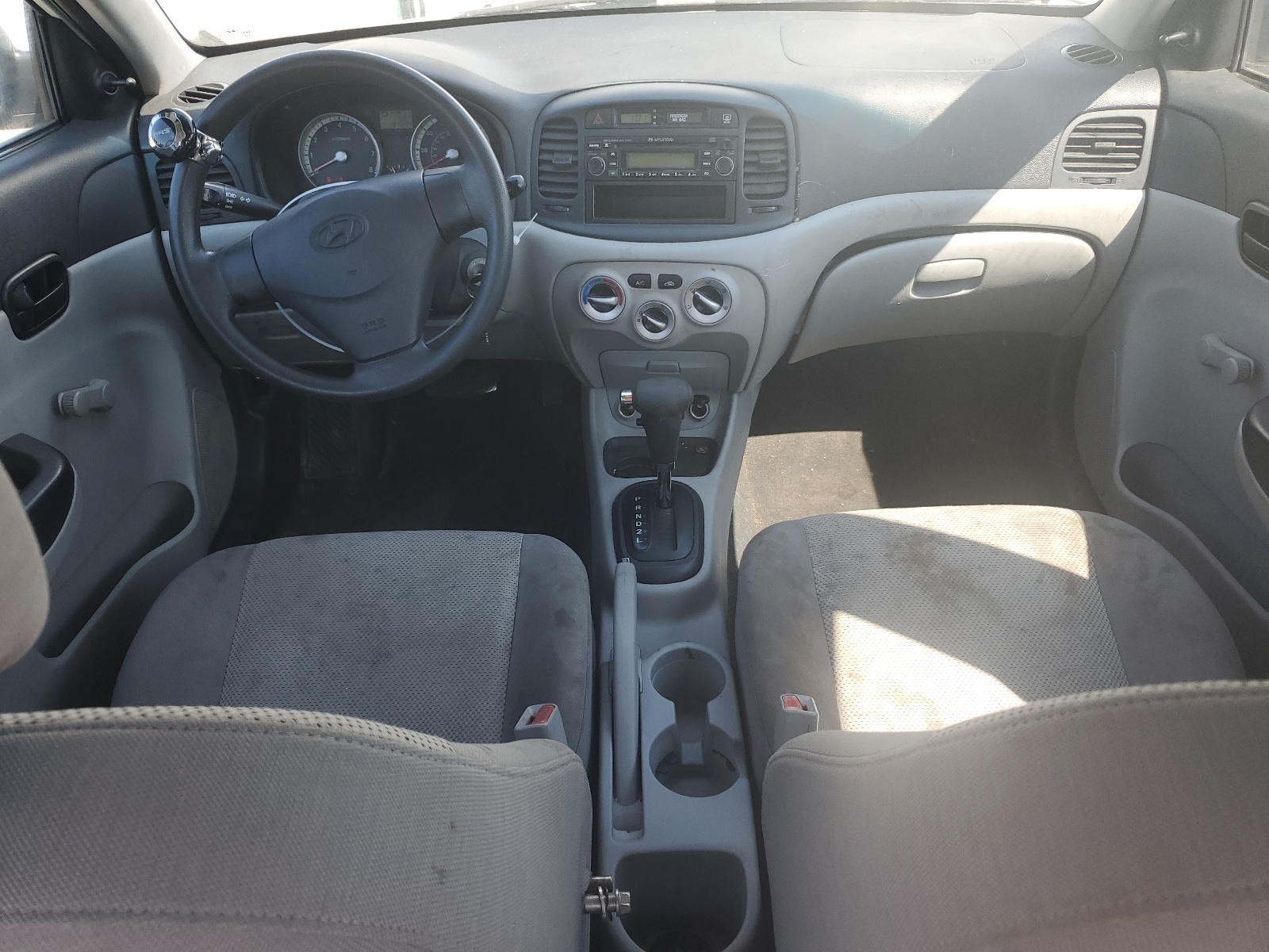 KMHCN46C69U369390 2009 Hyundai Accent Gls