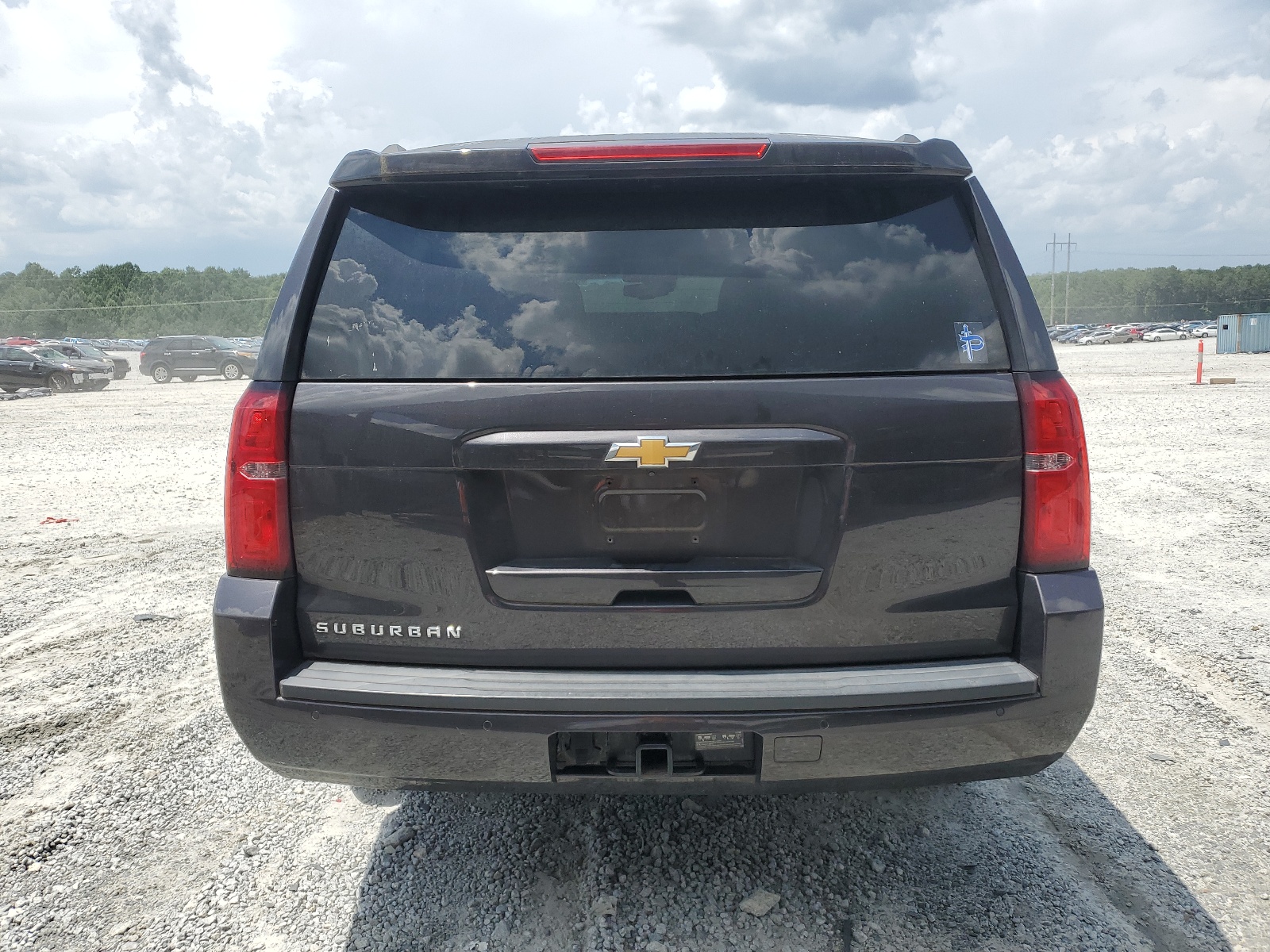 1GNSKHKC5HR244542 2017 Chevrolet Suburban K1500 Lt