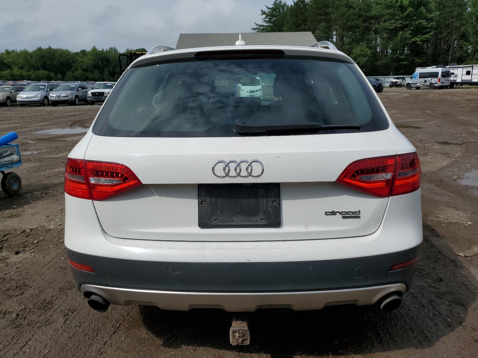 2014 Audi A4 Allroad Premium Plus vin: WA1UFAFL5EA048841