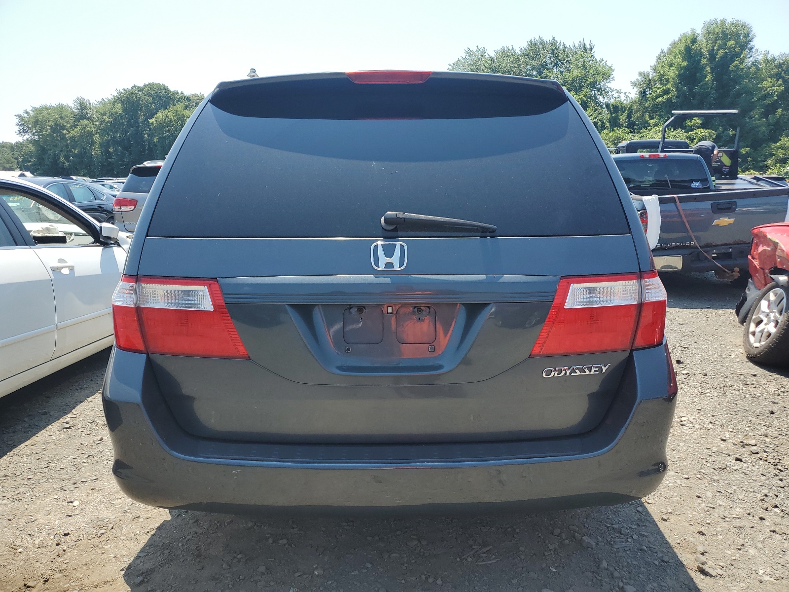 5FNRL38605B047272 2005 Honda Odyssey Exl