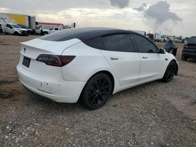  TESLA MODEL 3 2021 Biały