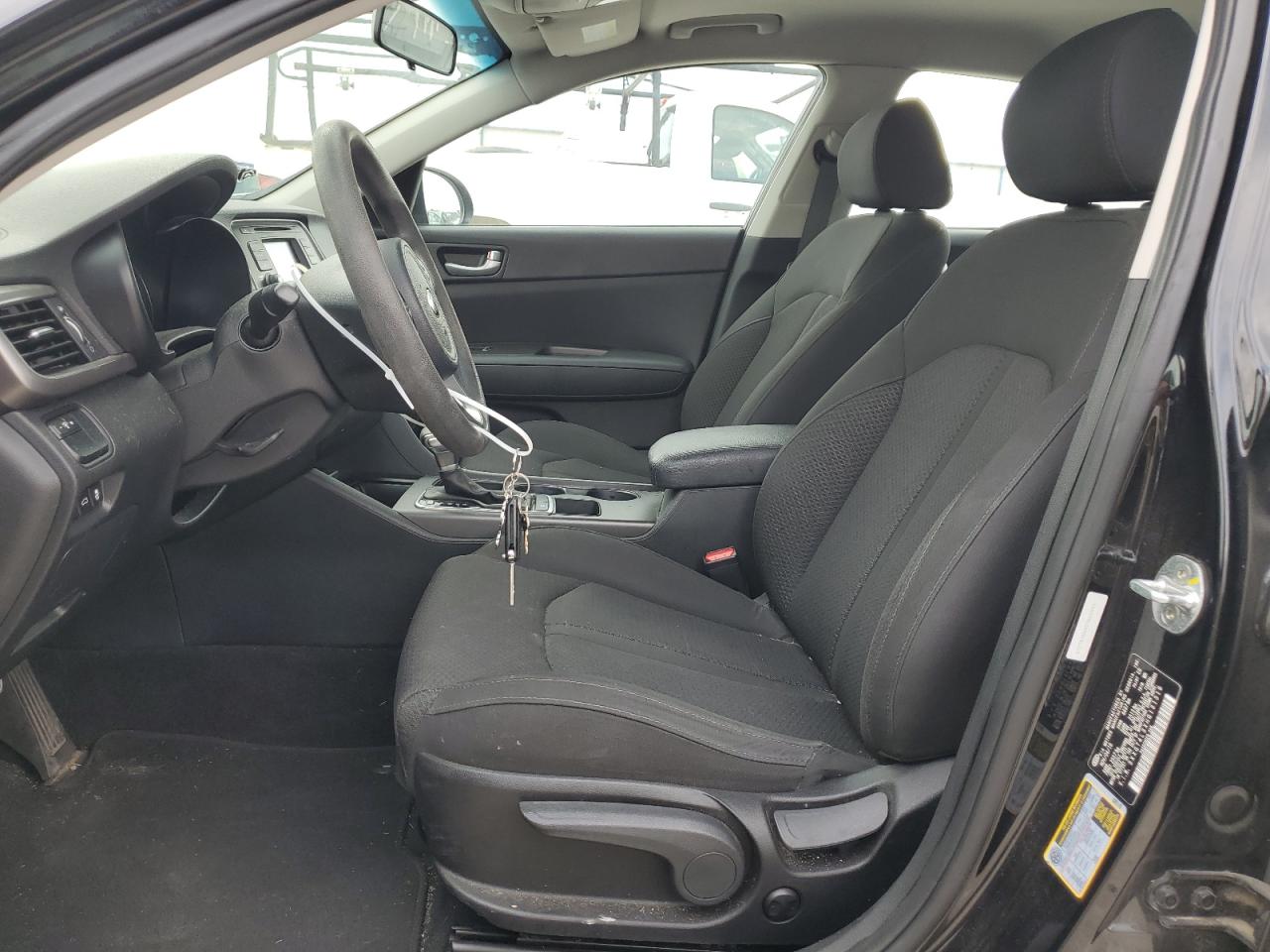 2017 Kia Optima Lx VIN: 5XXGT4L3XHG131319 Lot: 64216634