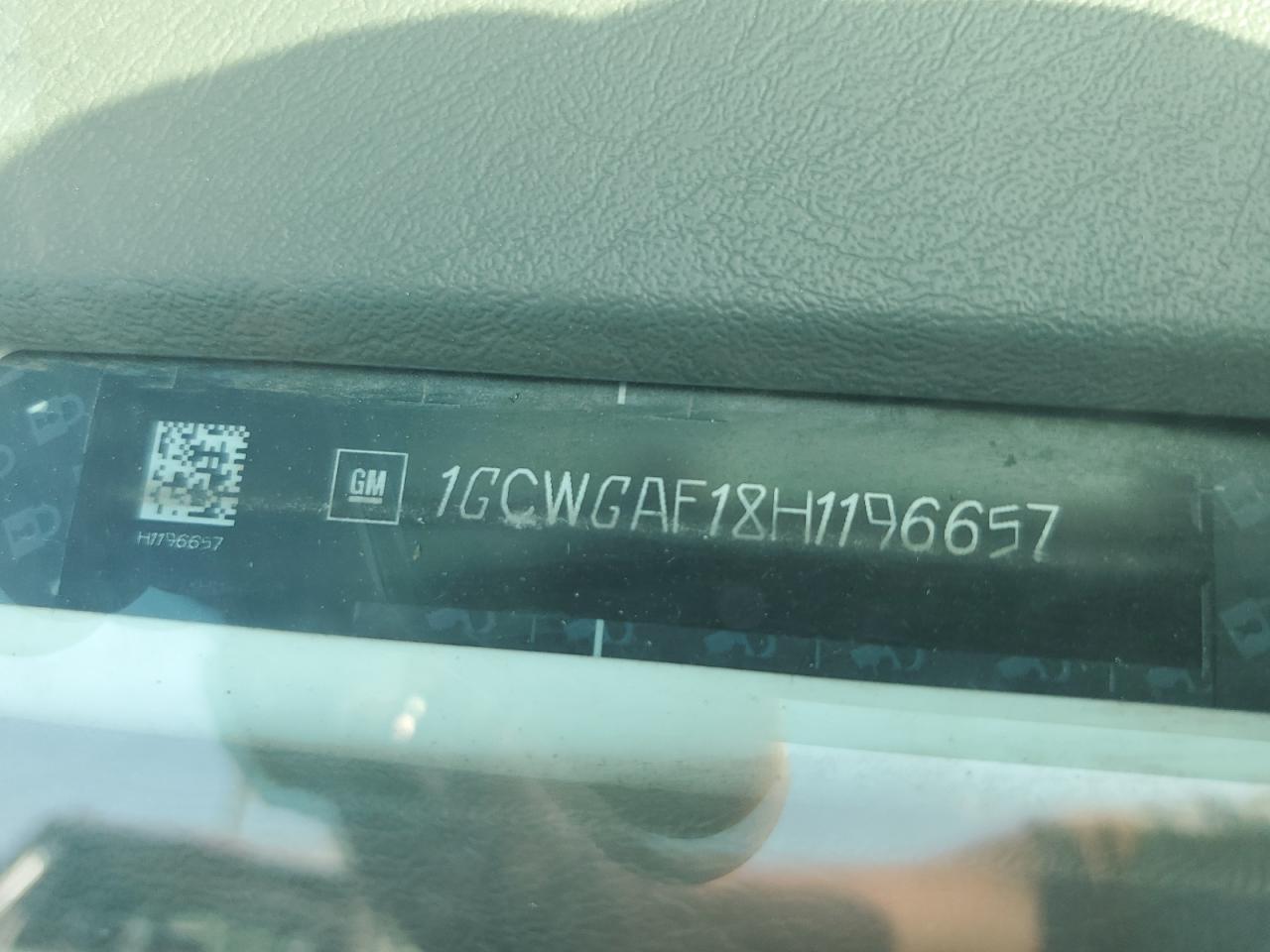 2017 Chevrolet Express G2500 VIN: 1GCWGAF18H1196657 Lot: 62705674