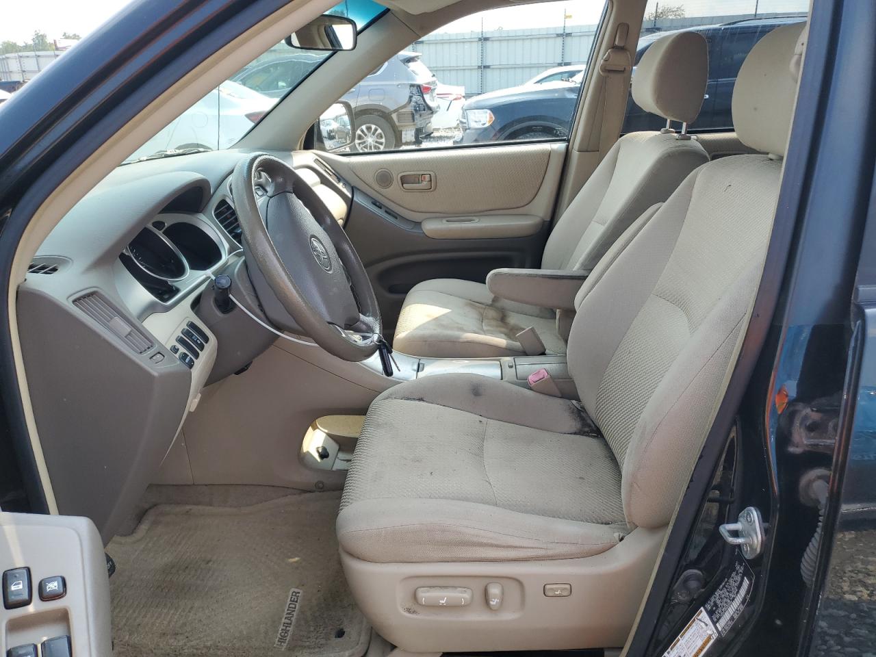 2004 Toyota Highlander Base VIN: JTEDP21A040032464 Lot: 63829034