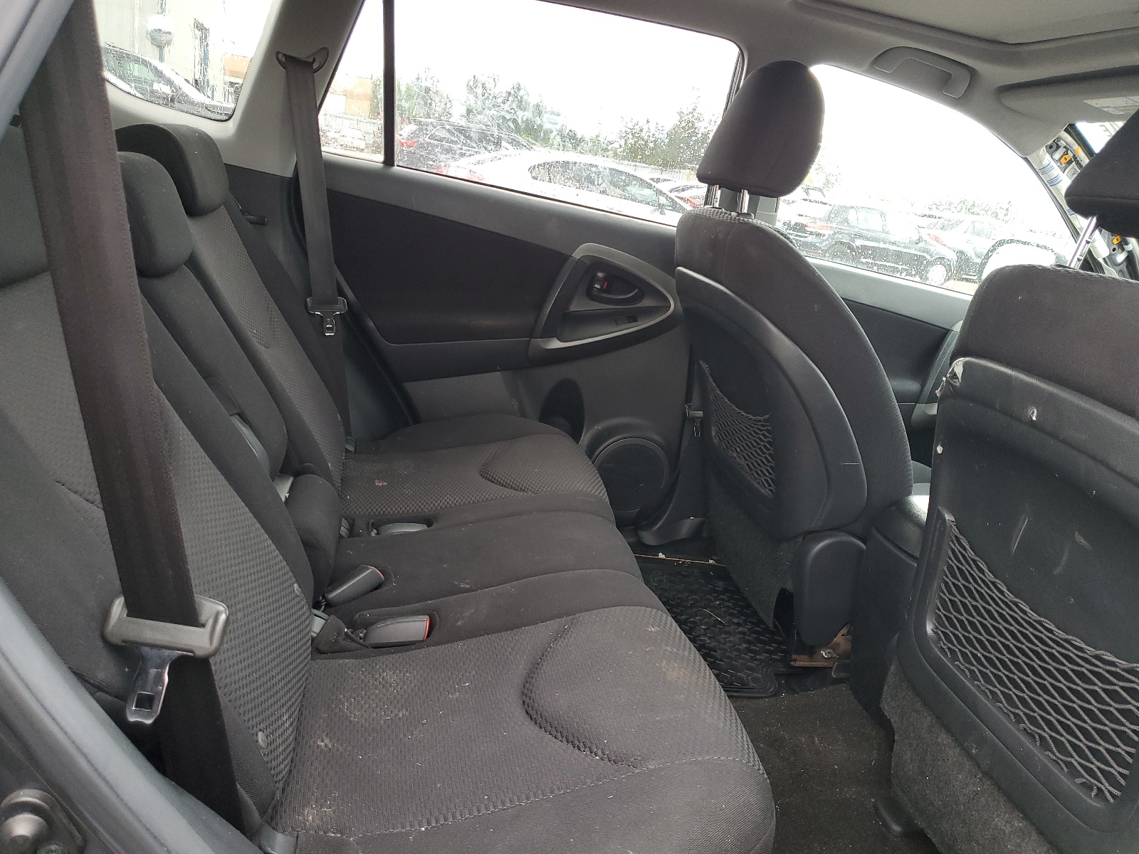 2T3RF4DV0AW068797 2010 Toyota Rav4 Sport