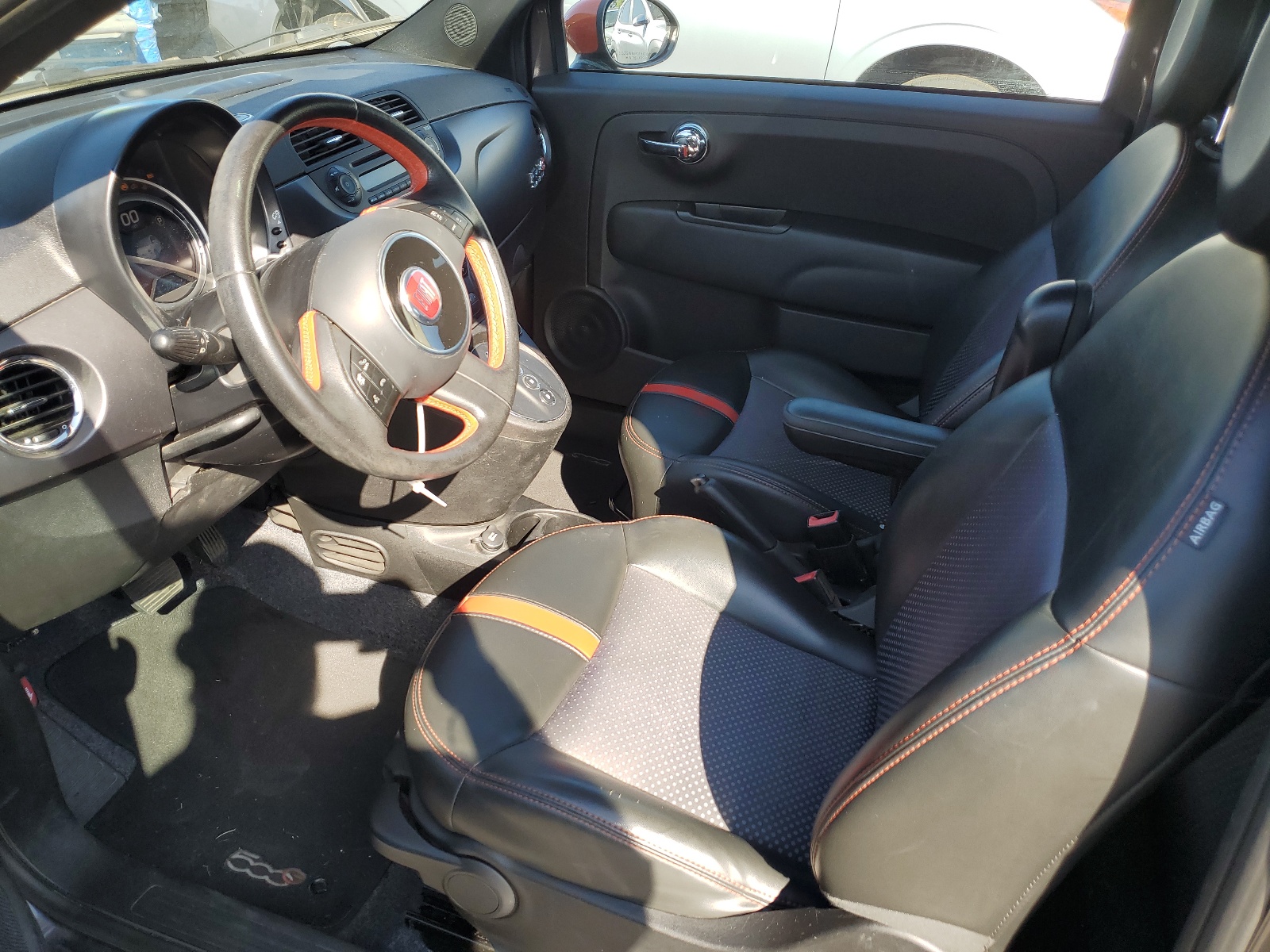 2014 Fiat 500 Electric vin: 3C3CFFGEXET267077