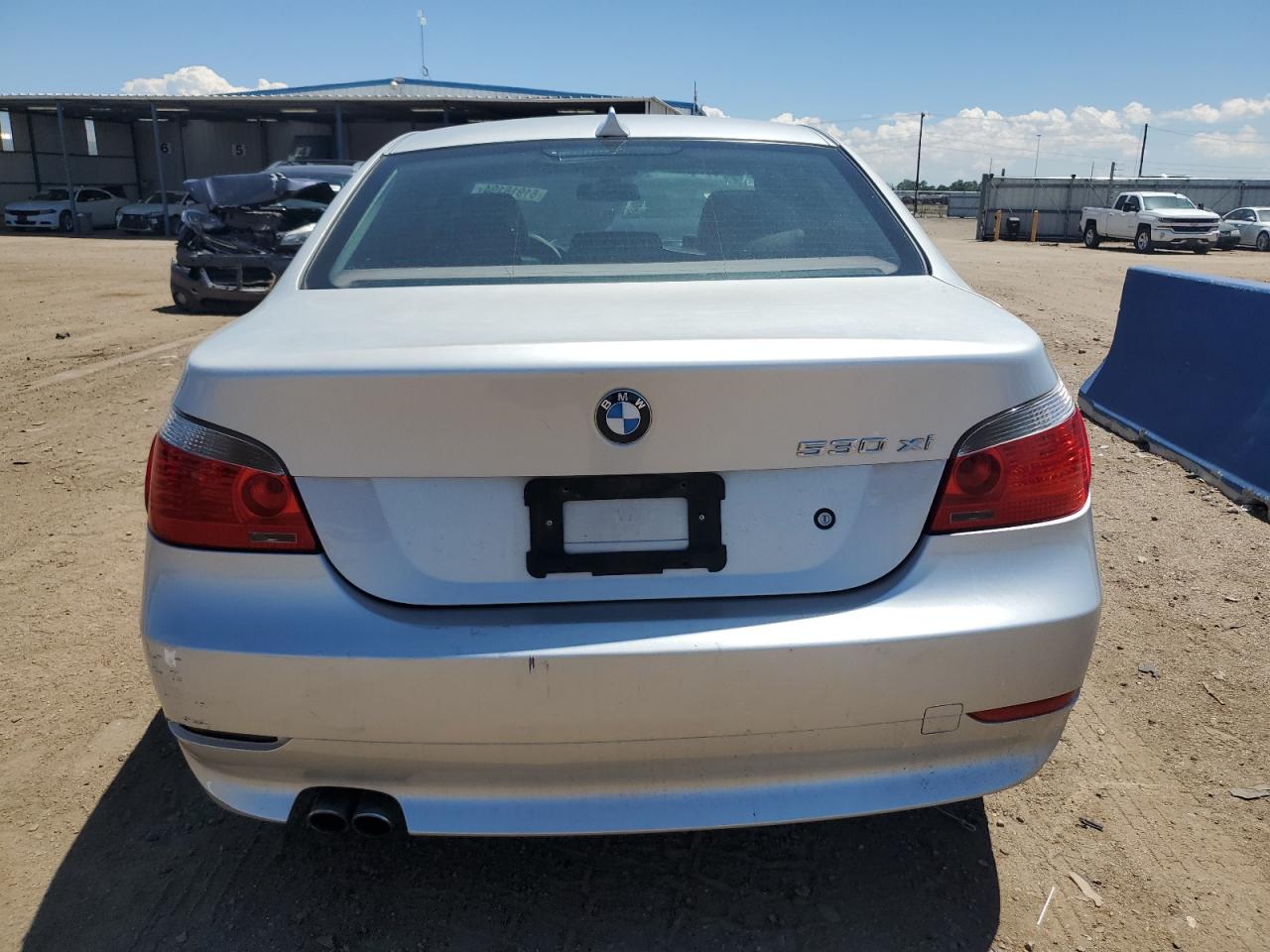 WBANF73556CU20278 2006 BMW 530 Xi