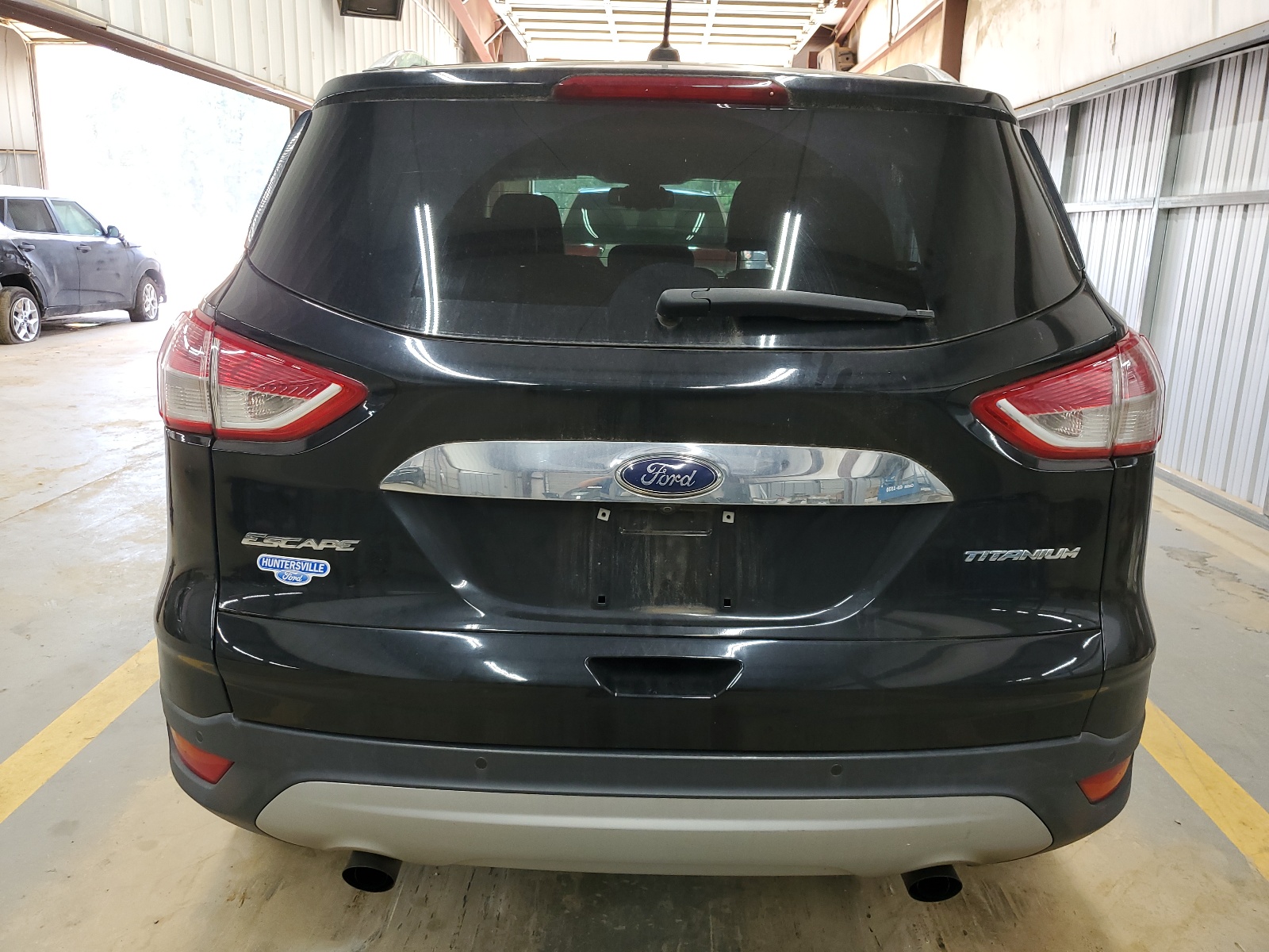 1FMCU9J9XGUC68054 2016 Ford Escape Titanium
