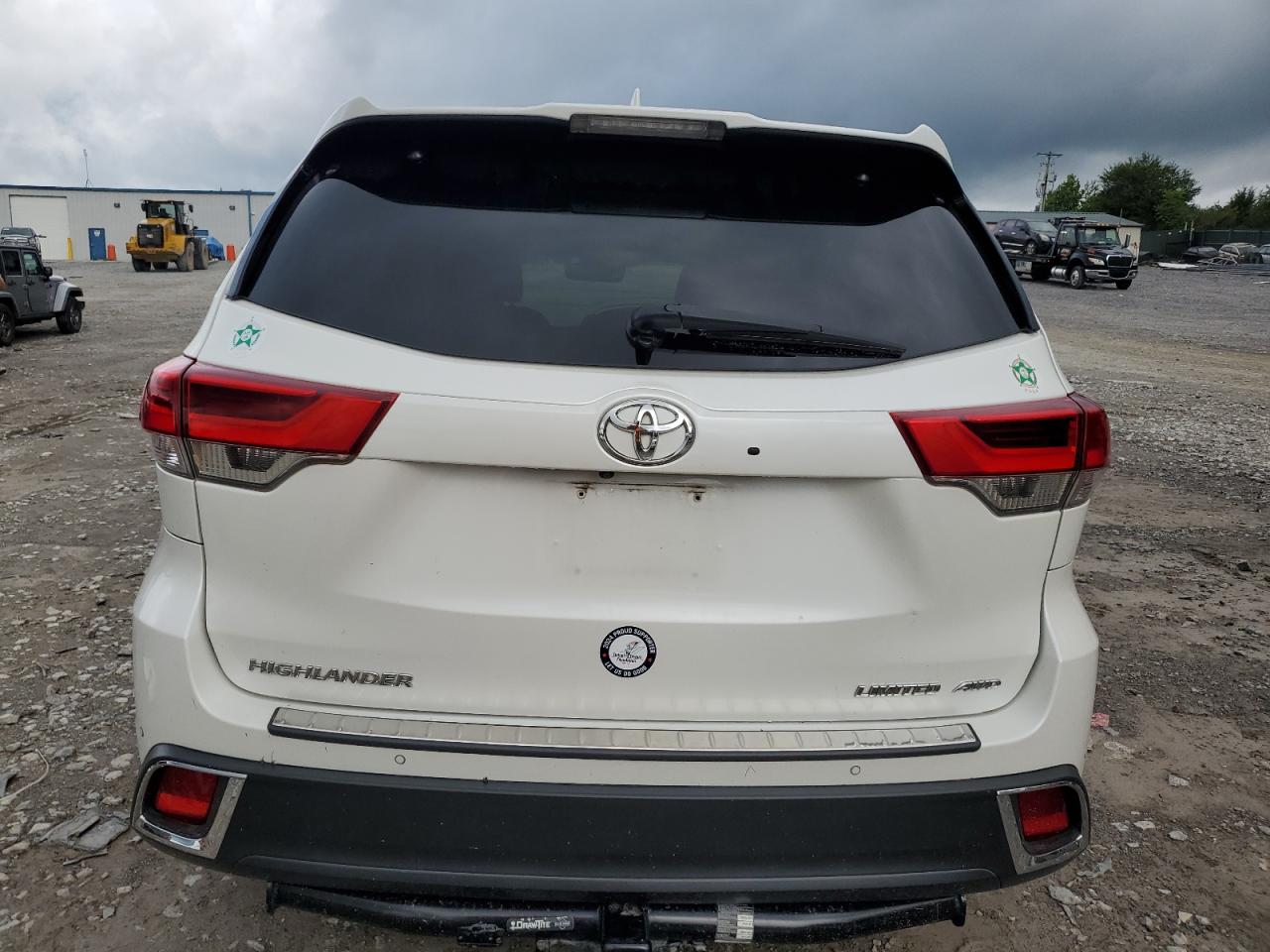 2018 Toyota Highlander Limited VIN: 5TDDZRFHXJS861239 Lot: 64809934