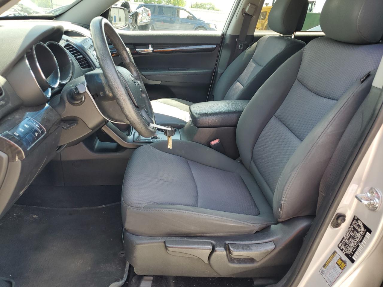 2013 Kia Sorento Lx VIN: 5XYKT3A10DG375234 Lot: 64041694