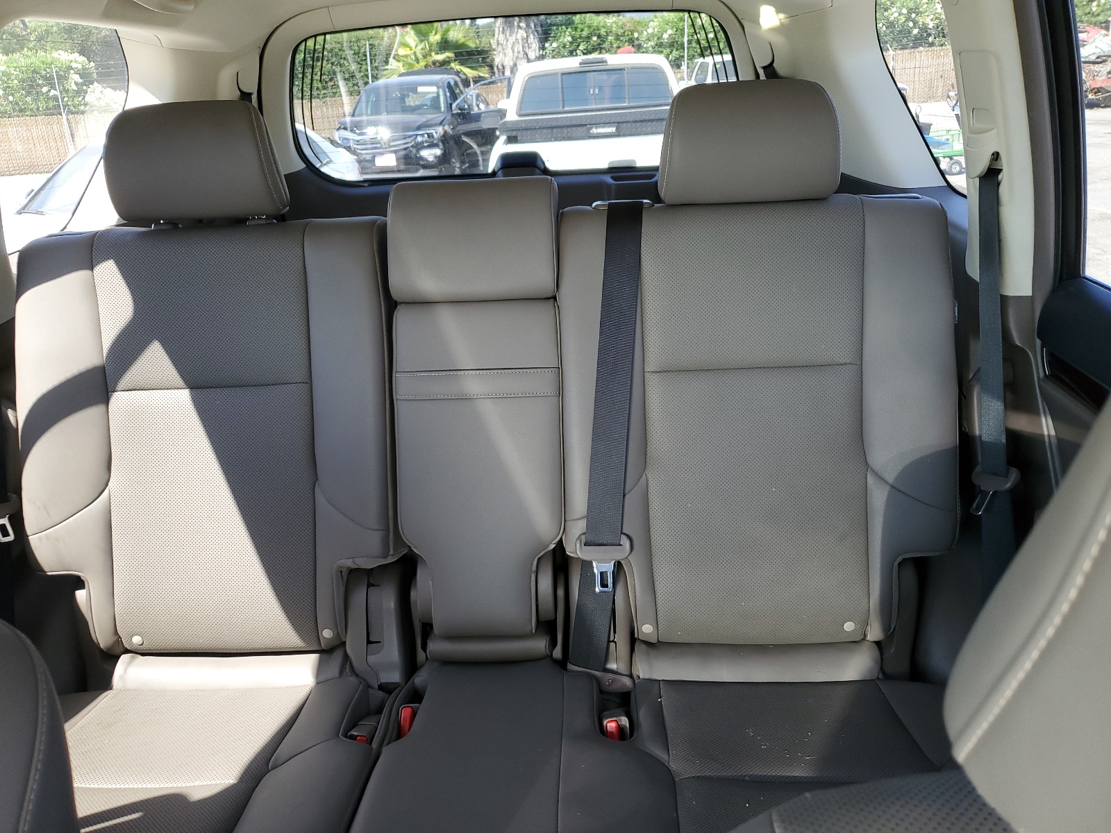 JTJBM7FX0K5223779 2019 Lexus Gx 460