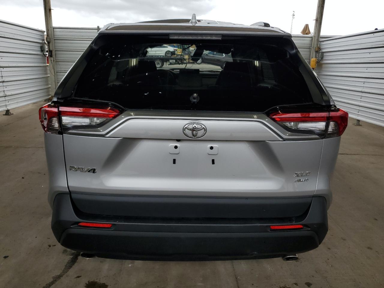 2022 Toyota Rav4 Xle VIN: 2T3P1RFV5NW261324 Lot: 64909084