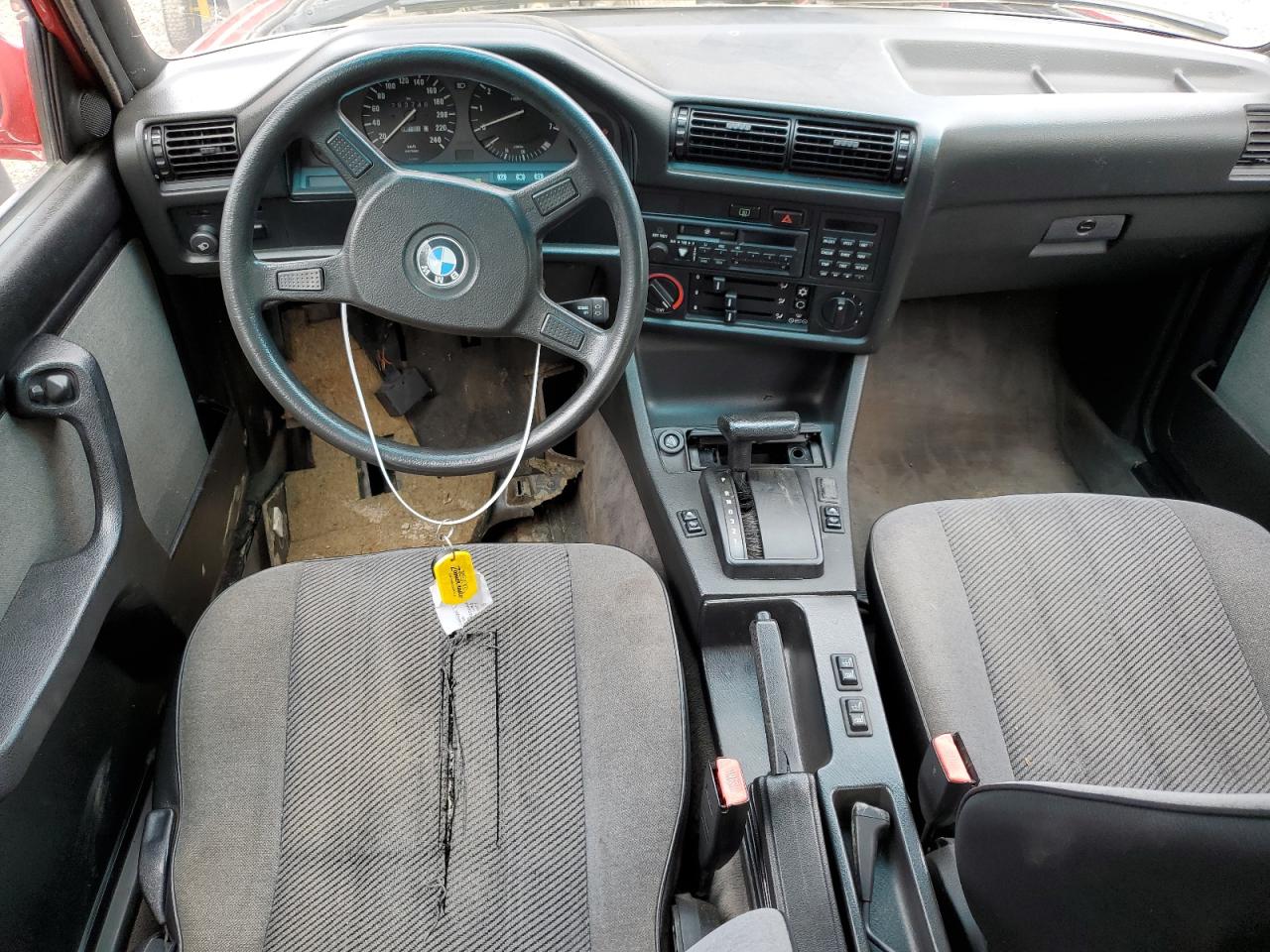 1990 BMW 325 I Automatic VIN: WBAAA2302LEC50145 Lot: 62934774