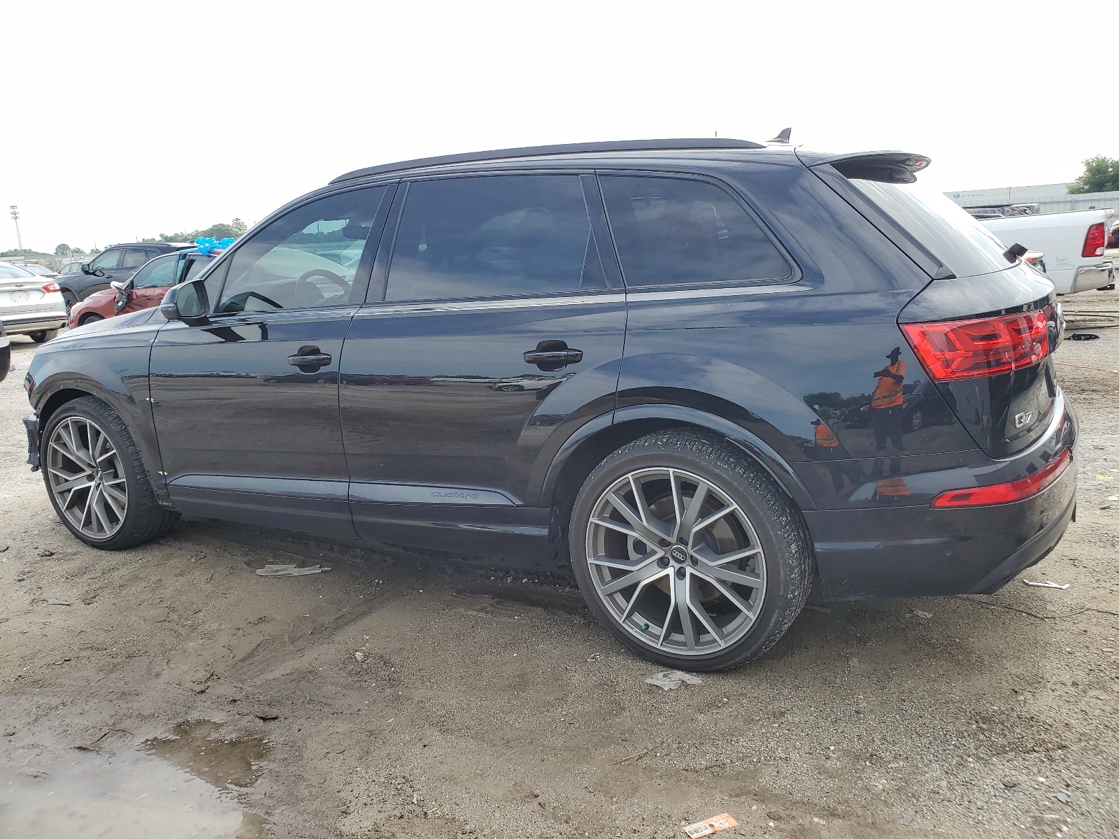 WA1VABF77KD033358 2019 Audi Q7 Prestige