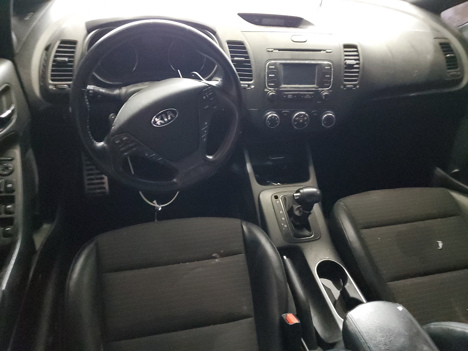KNAFZ5A31G5560268 2016 Kia Forte Sx