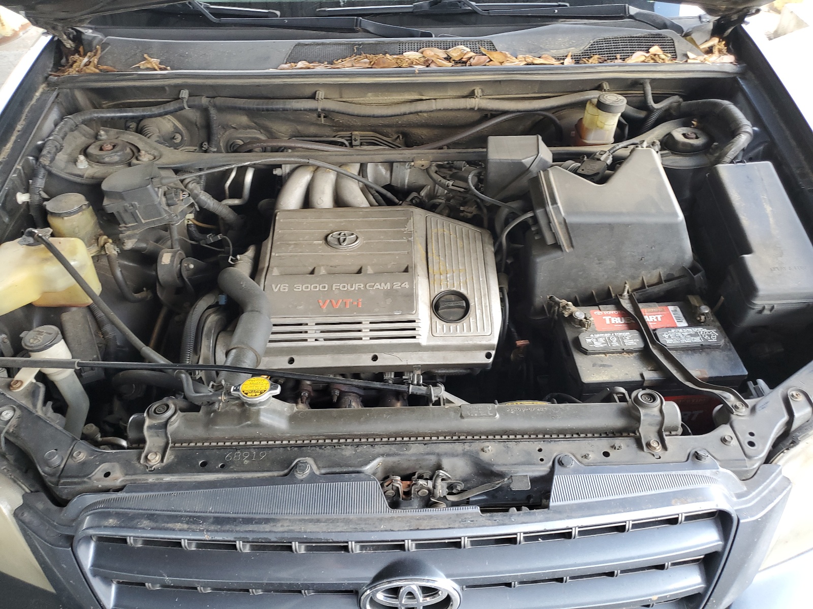 JTEGF21A220045391 2002 Toyota Highlander Limited