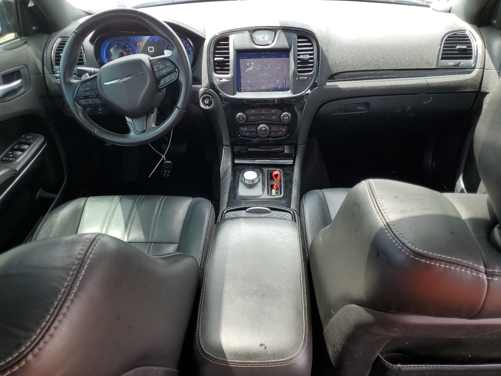 2C3CCAGG0JH151760 2018 Chrysler 300 S