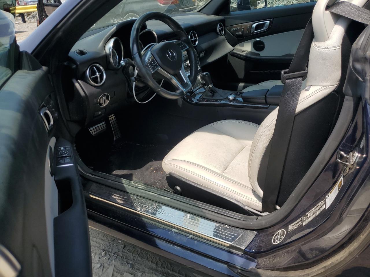 2015 Mercedes-Benz Slk 350 VIN: WDDPK5HA5FF096853 Lot: 62484624