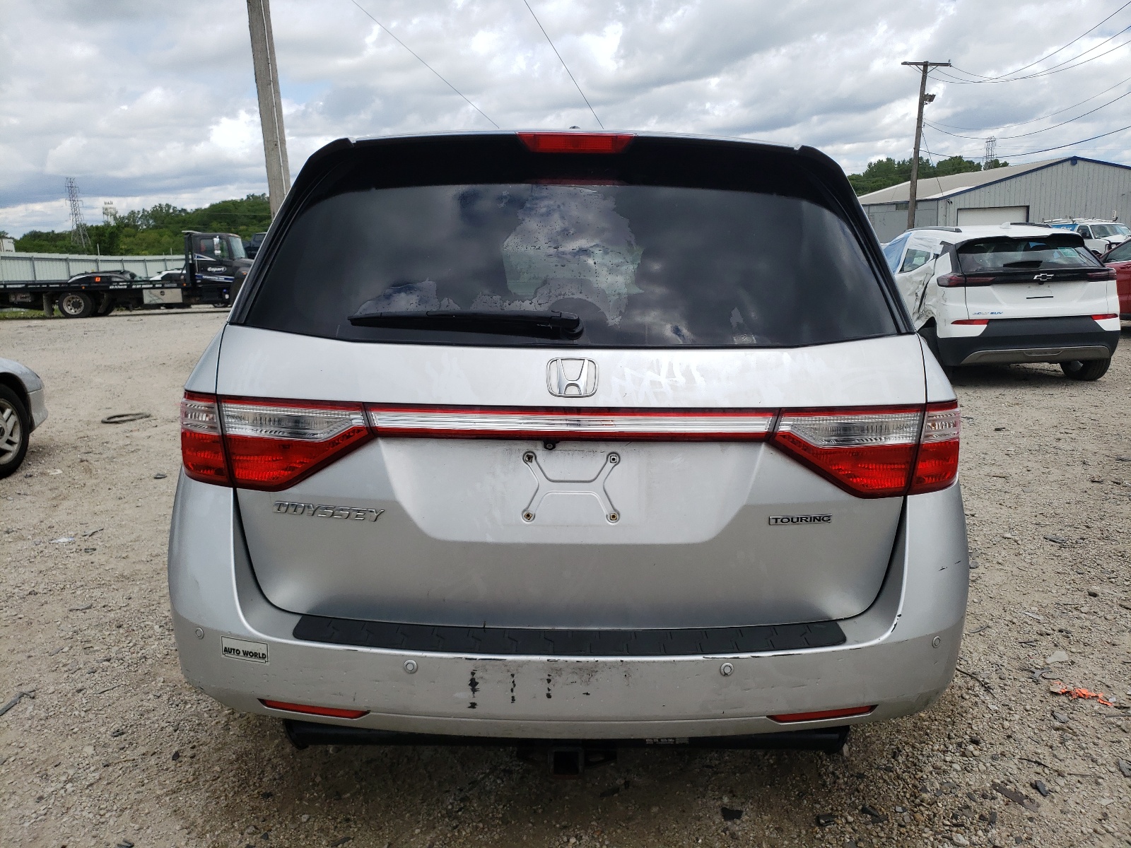 5FNRL5H98BB043665 2011 Honda Odyssey Touring