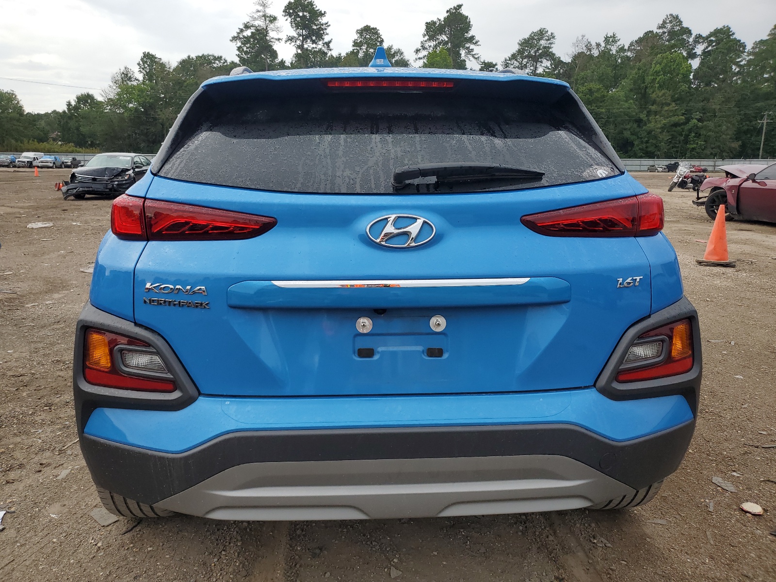 2021 Hyundai Kona Limited vin: KM8K33A58MU636722