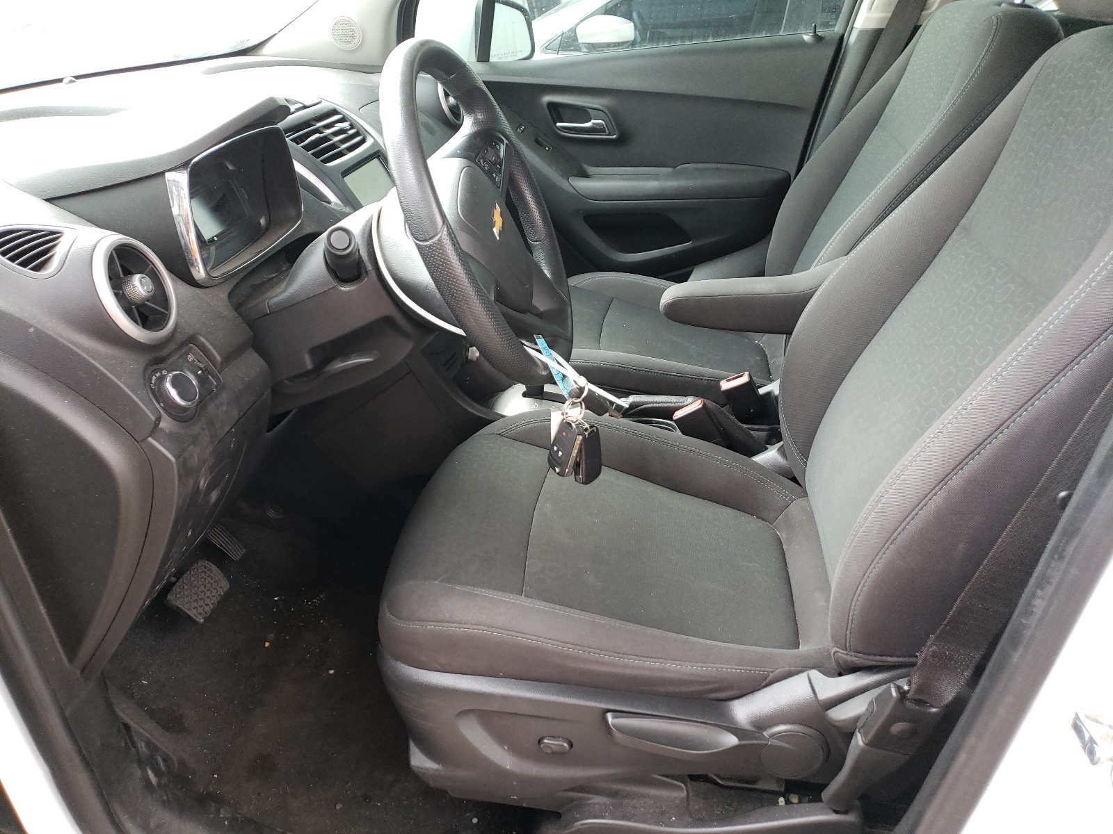 KL7CJKSB6GB741625 2016 Chevrolet Trax Ls