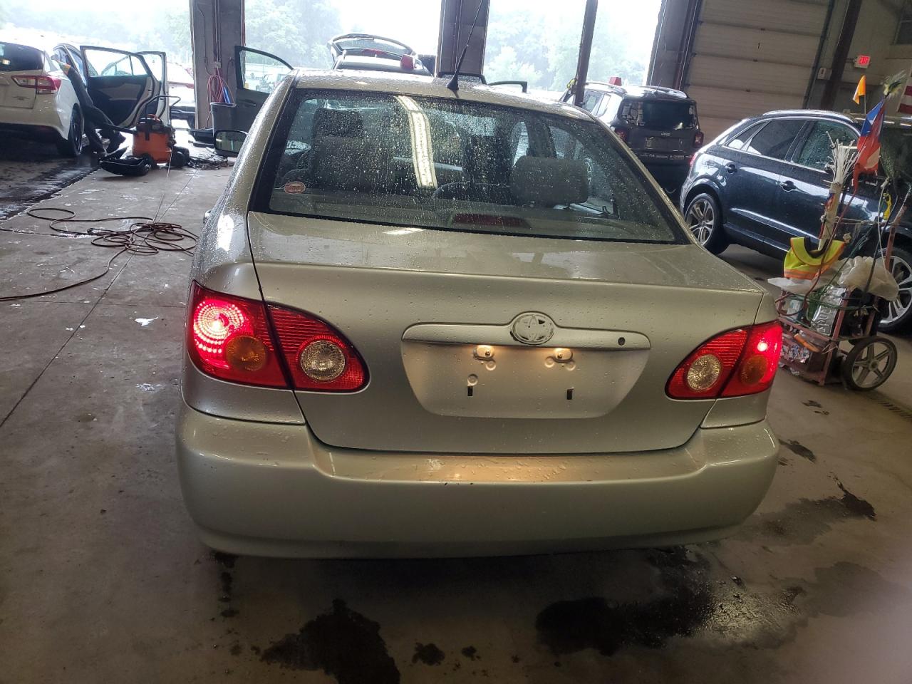 2004 Toyota Corolla Ce VIN: JTDBR32E042042123 Lot: 64178794