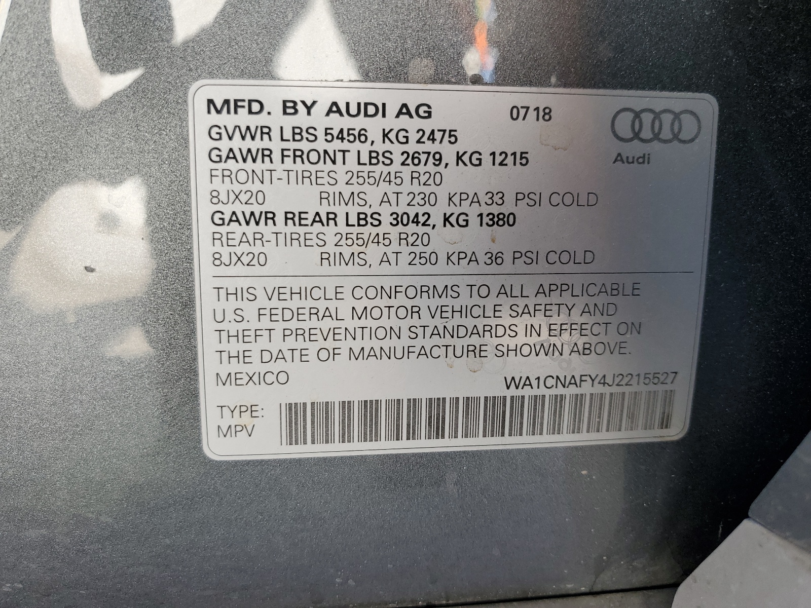 WA1CNAFY4J2215527 2018 Audi Q5 Prestige