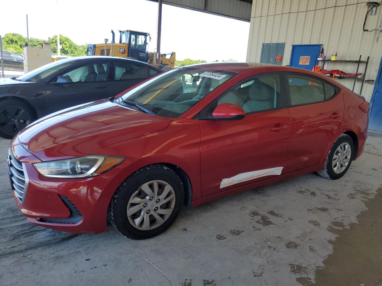 5NPD74LF6HH120565 2017 HYUNDAI ELANTRA - Image 1