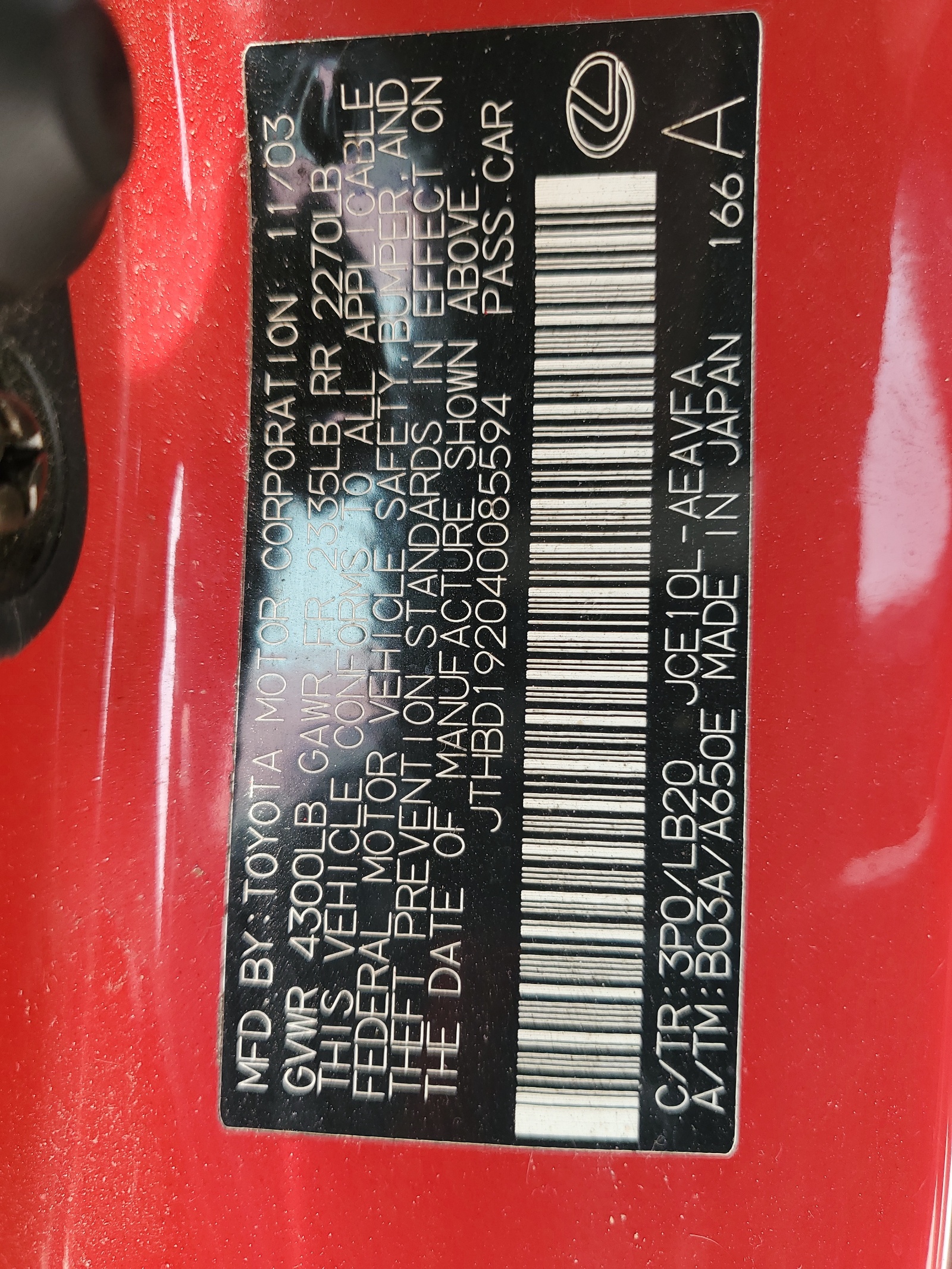 JTHBD192040085594 2004 Lexus Is 300