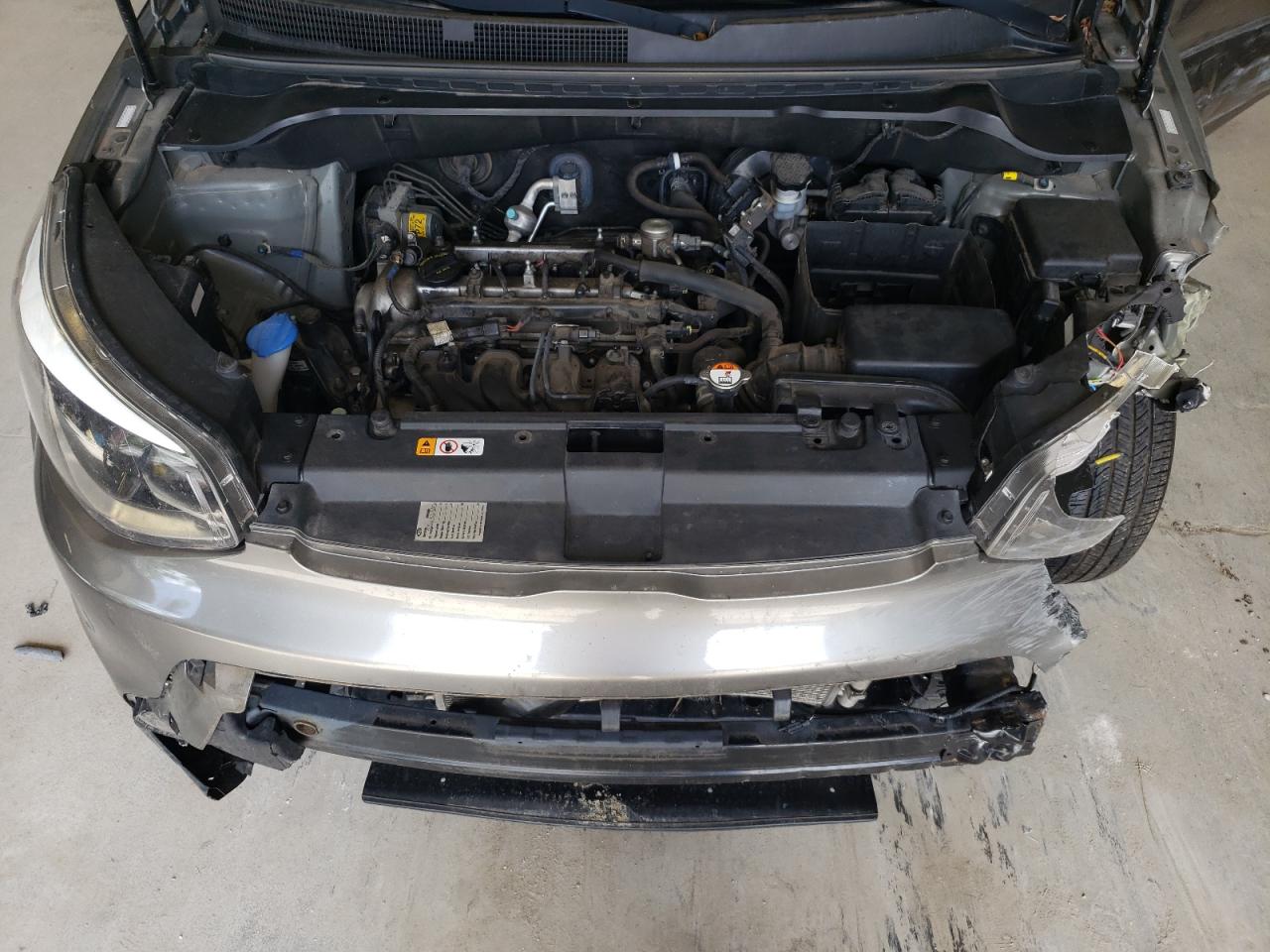 2016 Kia Soul VIN: KNDJN2A29G7398442 Lot: 61615004