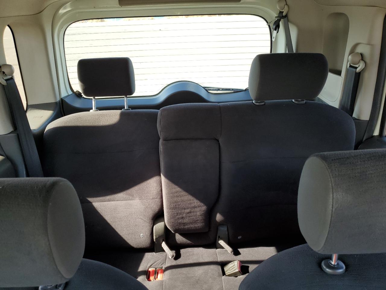 JN8AZ2KR1AT157302 2010 Nissan Cube Base