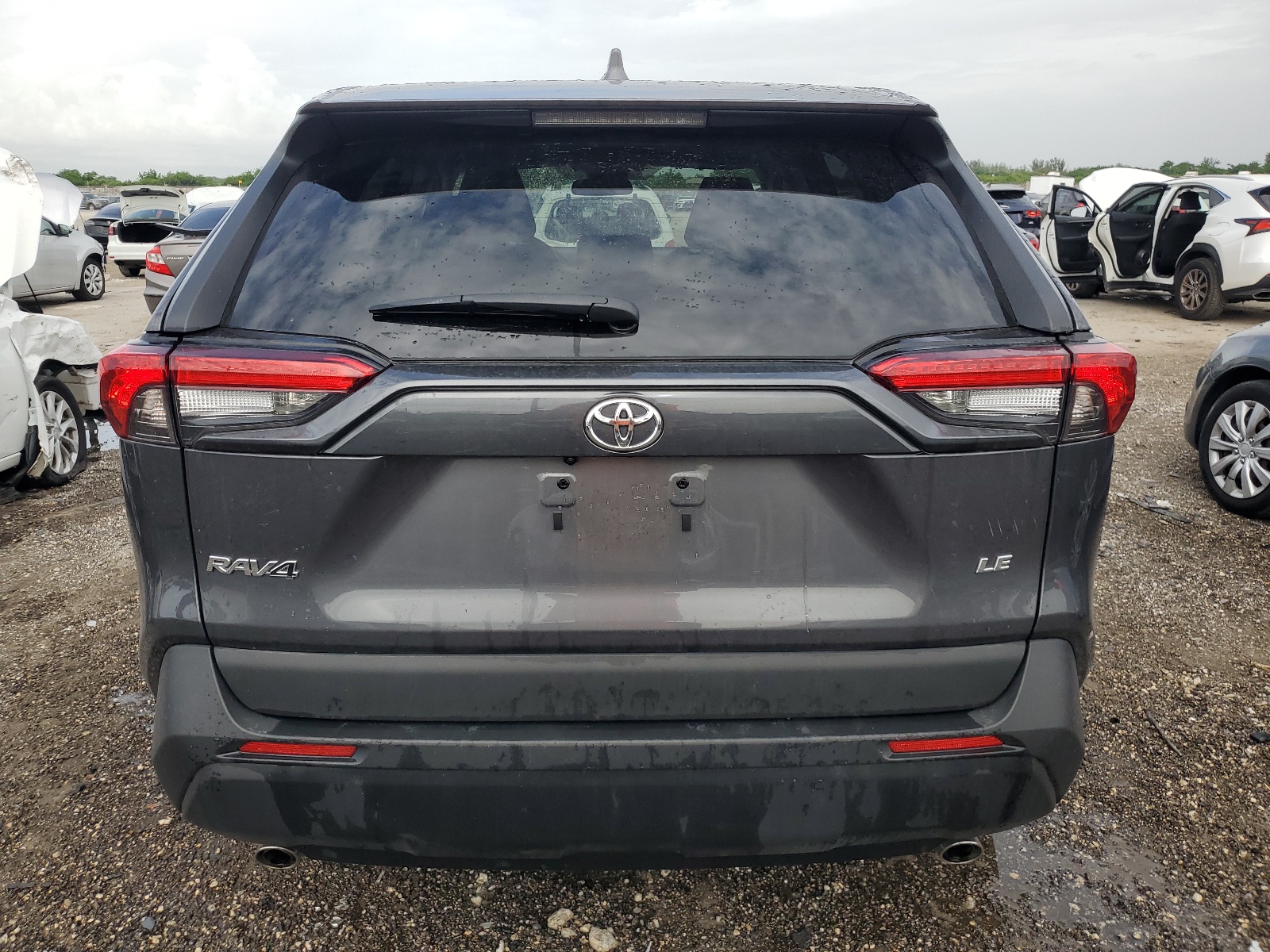 2T3H1RFV7RW317256 2024 Toyota Rav4 Le