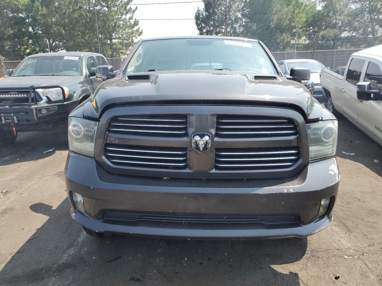 2014 RAM 1500 - Image 5