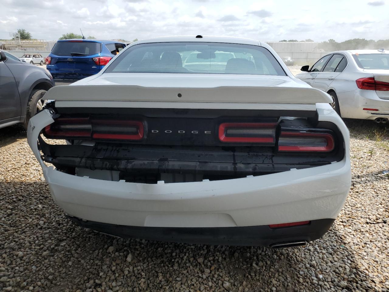 2022 Dodge Challenger Sxt VIN: 2C3CDZAG8NH249557 Lot: 64074984