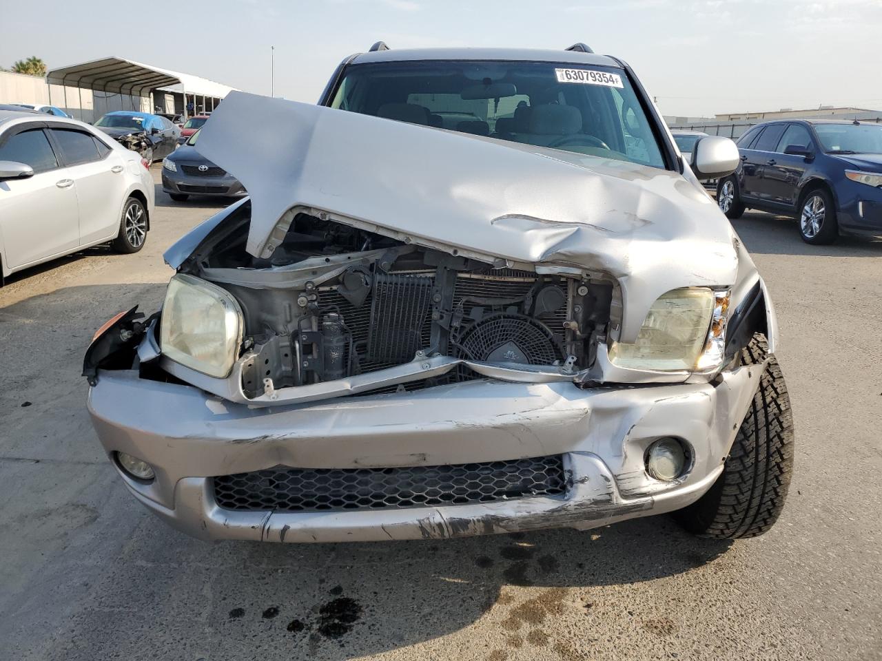 2004 Toyota Sequoia Sr5 VIN: 5TDZT34A14S231835 Lot: 63079354