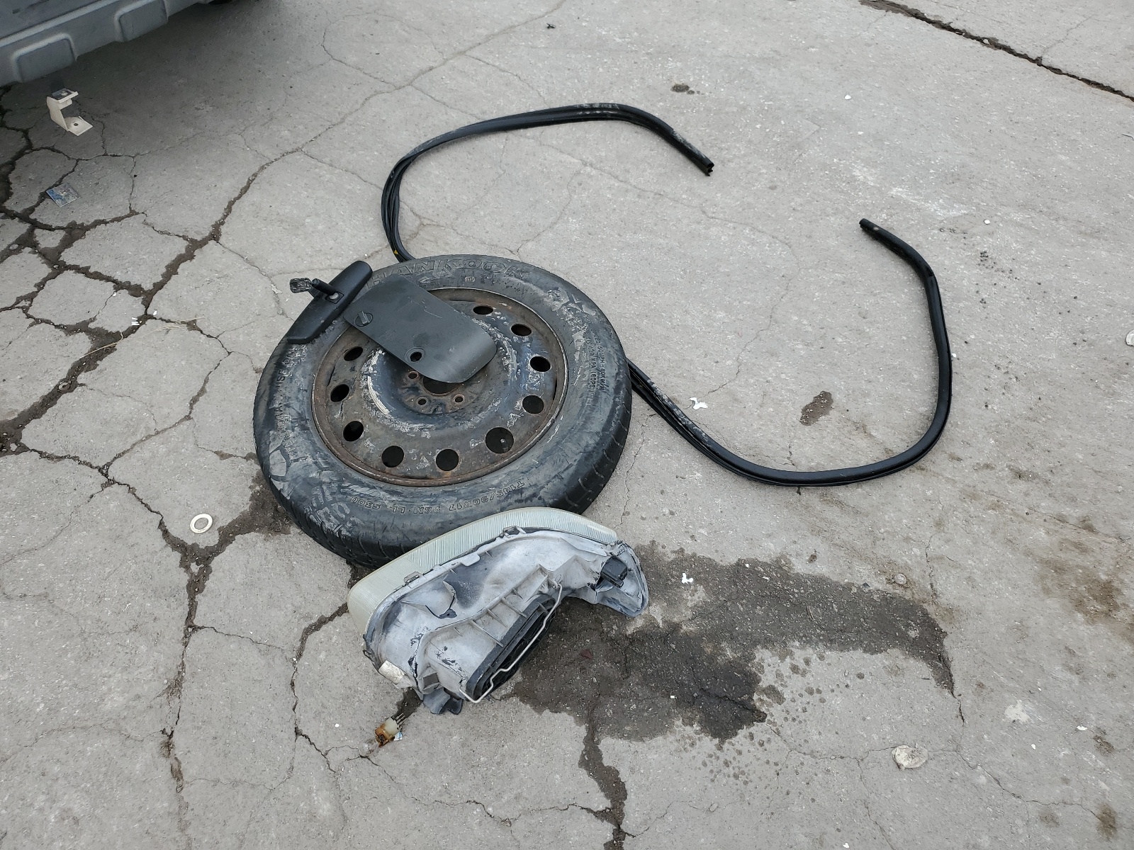 1FMYU92Z75KA30983 2005 Ford Escape Xls