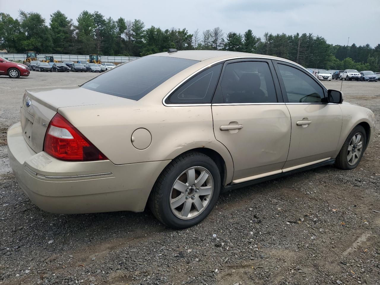 2007 Ford Five Hundred Sel VIN: 1FAHP24127G136294 Lot: 62537074