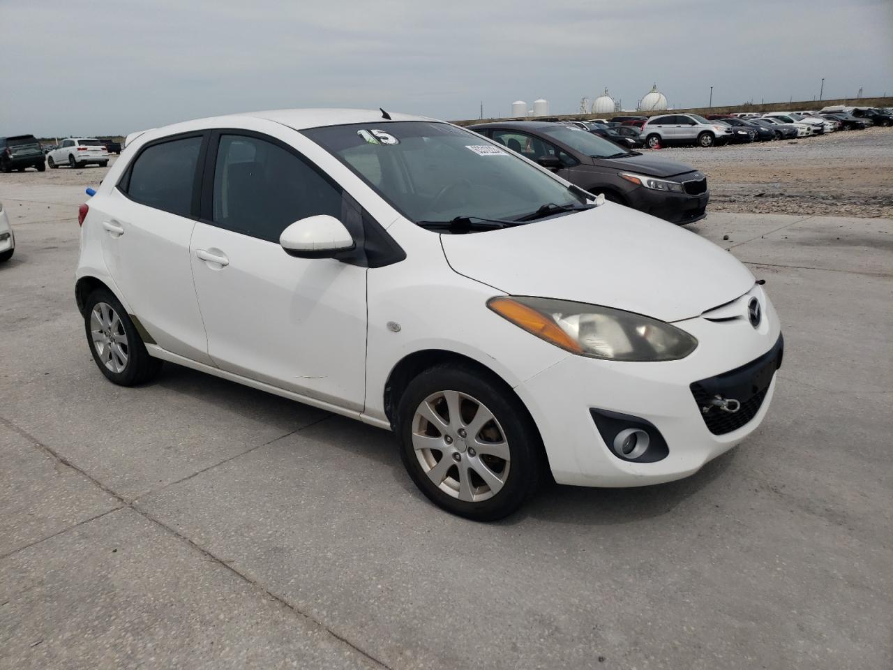 2011 Mazda Mazda2 VIN: JM1DE1HY4B0106232 Lot: 63312224