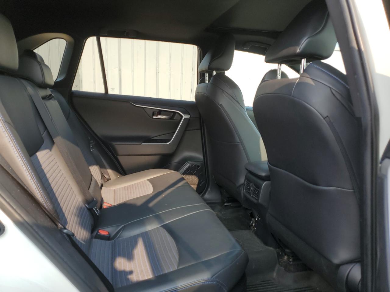 2020 Toyota Rav4 Xse VIN: 4T3E6RFV5LU001866 Lot: 63133794