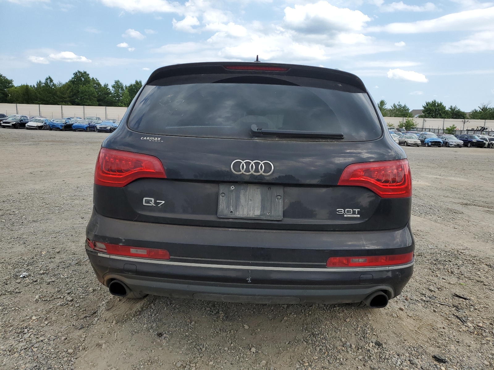 2015 Audi Q7 Premium Plus vin: WA1LGAFE6FD030651