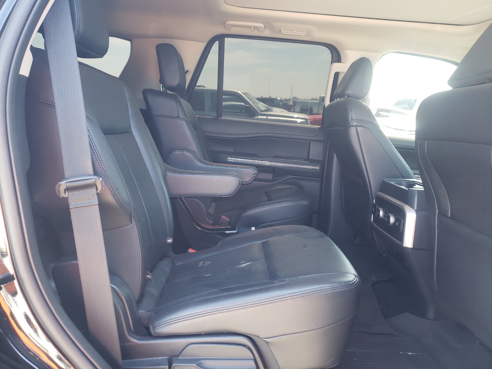 1FMJU1JT0NEA04661 2022 Ford Expedition Xlt